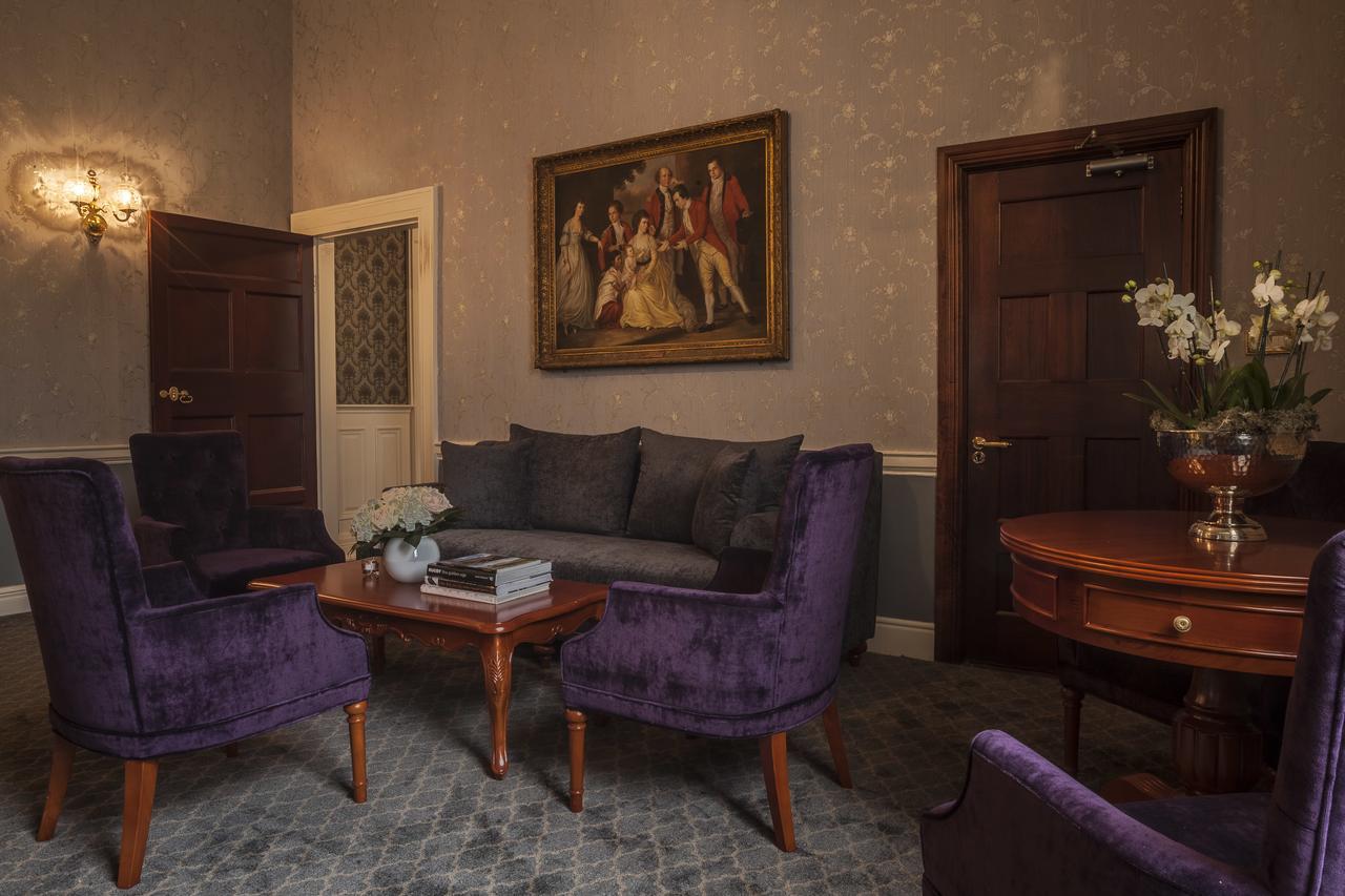Leixlip Manor Hotel ภายนอก รูปภาพ